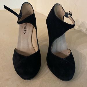 Reppeto vintage suede black Mary Jane Worn 2xs.